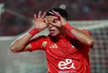 صورة إمام عاشور يحتفل بمرور عامين على انضمامه للأهلي بهذه الطريقة (صور)