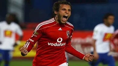 صورة لاعب الأهلي السابق يعلن اعتزاله كرة القدم