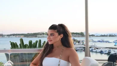 صورة بـ “إطلالة جريئة”.. يارا السكري تستمتع بإجازة الصيف والجمهور يعلق