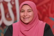 صورة الواعظة أسماء أحمد: ارحموا أولادكم صغارًا تنالوا برهم كبارًا.. والدين