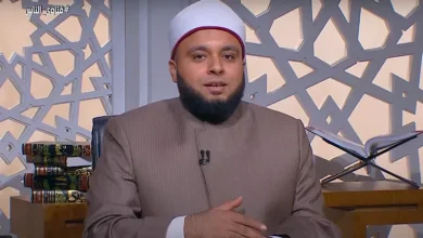 صورة أمين الفتوى: الرضاعة تجعل الشخص أخًا لأبناء المرضعة وليس خالًا لهم
