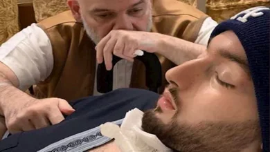 صورة قصة “الأمير النائم”.. توفي بعد 20 عاما من الغيبوبة ووالده تمسك بالأمل