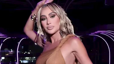 صورة بفستان غريب.. 10 صور لإطلالة مايا دياب في أحدث ظهور