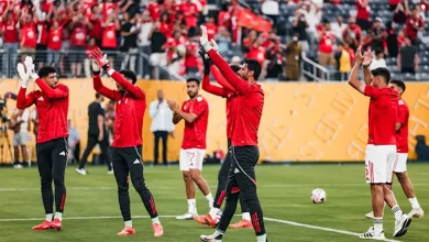 صورة لاعب الأهلي يقترب من الانضمام إلى المصري البورسعيدي