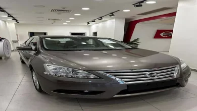 صورة بفارق 9 آلاف جنيه تشتري نيسان سنترا 2026 أم جيلي إمجراند 2025؟