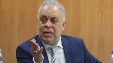 صورة أشرف زكي يرفض دخول “التيك توكرز” مجال التمثيل: “مش هنسيب المهنة للي ما