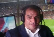 صورة “أنا على الهوا”.. موقف طريف لمعلق ودية الأهلي والملعب التونسي (فيديو)