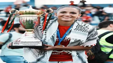 صورة لعبت لفريق ولاد ولبت نداء فلسطين.. حكاية أحلام نصر لاعبة الأهلي؟