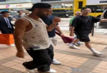 صورة “قصص متفوتكش”.. محمد صلاح يتسوق في هونج كونج.. نداء عاجل لأفشة