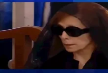 صورة فيديو مؤثر.. فيروز تودع زياد الرحباني في كنيسة رقاد السيدة