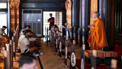 صورة بعد زيارة صلاح لمعبد “إيكوين” بطوكيو.. هل يحرم على المسلم زيارة المعاب
