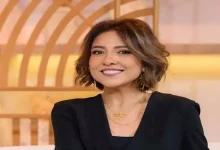 صورة مي كساب بإطلالة جديدة باللون الأصفر.. تصميم جذاب يبرز قوامها
