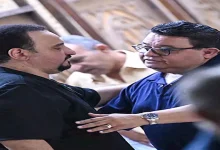 صورة بالصور.. نجوم الفن يقدمون واجب العزاء في والدة الفنان هشام إسماعيل