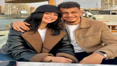 صورة 10 صور لظهور عمر الساعي مع خطيبته بعد انتقاله إلى المصري