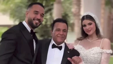 صورة “مش عايز حاجة من الدنيا تاني”.. رد فعل محمد فؤاد بعد رؤيته ابنته بفست