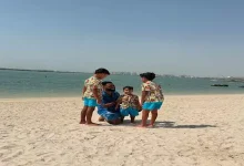 صورة 10 صور لحسين الشحات مع أولاده في المصيف