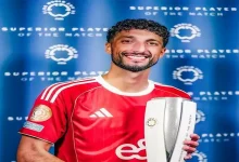 صورة وكيل أبو علي.. السلاح المزدوج للاعب الذي استعمله مع الأهلي؟