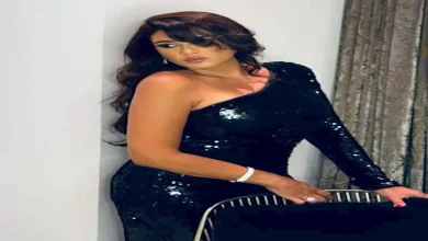 صورة أحدث جلسة تصوير لـ ياسمين عبدالعزيز.. وشيماء سيف تعلق