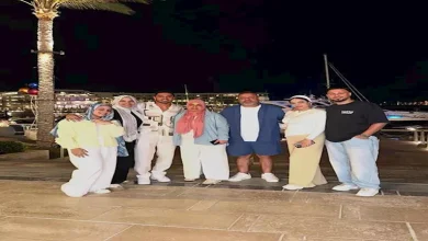 صورة 6 صور لكريم الدبيس وعائلته مع نجوم الأهلي في المصيف