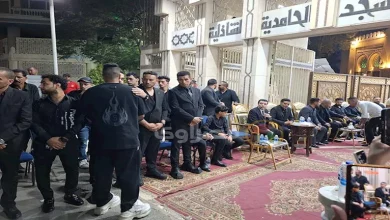 صورة 25 صورة من عزاء المطرب الشعبي أحمد عامر