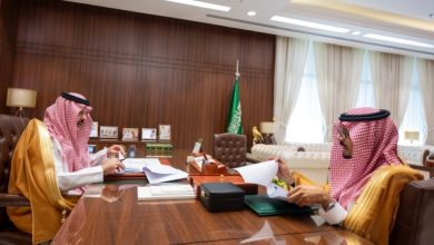 صورة أمير حائل يتابع ملفات أعمال هيئة تطوير المنطقة  أخبار السعودية