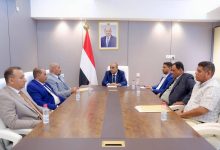 صورة رئيس الوزراء اليمني يؤكد على دور محافظة سقطرى بيئياً وإنسانياً وسياحياً  أخبار السعودية