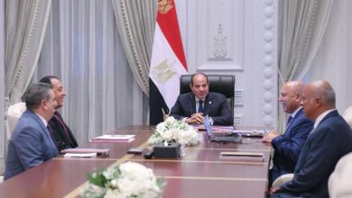 صورة مصر: توجيهات رئاسية بمدّ سيناء بالسكك الحديدية وتطوير الموانئ البحرية  أخبار السعودية