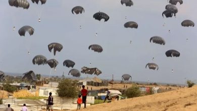 صورة إسبانيا: تنفيذ إنزالات جوية للمساعدات الغذائية على قطاع غزة الجمعة