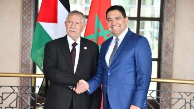 صورة مسؤول فلسطيني يلتقي ناصر بوريطة في الرباط