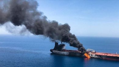 صورة الحوثيون يستهدفون سفينة اسرائيلية في البحر الأحمر