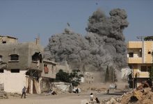 صورة ضابط إسرائيلي: مهمتنا بغزة تأمين هدم المنازل والجنود منهكون
