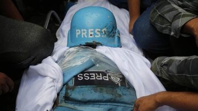 صورة نقابة الصحفيين: 33 شهيدا و739 انتهاكا خلال النصف الأول من الجاري في الضفة وغزة