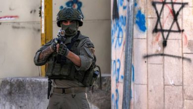 صورة | مصادر طبية: استشهاد فلسطيني برصاص قوات الاحتلال قرب حاجز الظاهرية جنوب الخليل
