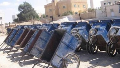صورة | مطالب بتخصيص ممرات للعربات اليدوية في السوق المركزي في عمان لتنظيم الحركة وتجنب الخسائر