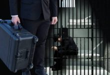 صورة | تفاصيل مثيرة لهروب سجين في حقيبة نزيل آخر مفرج عنه في فرنسا