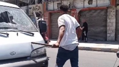 صورة | الأمن العام: نحقق في فيديو ظهر خلاله شخص يتسبب بأضرار لمركبة “باص” في صويلح