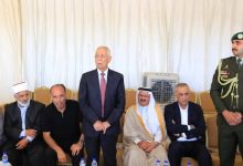 صورة | مندوبا عن الملك وولي العهد.. العيسوي يعزي قبيلة بني صخر وآل قمحية