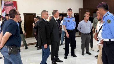 صورة | وزير الداخلية يزور مركز حدود جابر ويشدد على تسريع إجراءات المسافرين