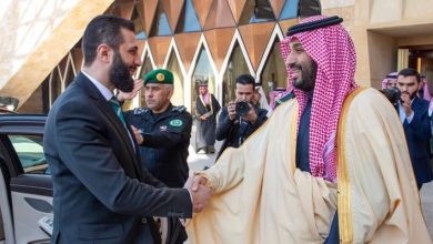 صورة | ولي العهد السعودي يثمّن جهود الشرع لاحتواء الأحداث الأخيرة في سوريا