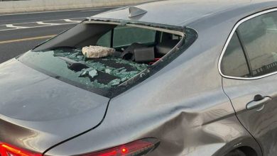 صورة | مستوطنون يمينيون يهاجمون سيارة النائب أيمن عودة ويهتفون “الموت للعرب”