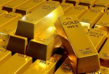 صورة | أسعار الذهب تهبط مع انحسار التوترات التجارية.. وضعف الدولار يمنع خسائر أعمق