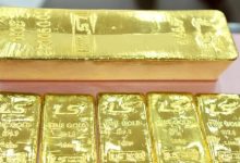 صورة | الذهب يواصل الهبوط وسط صعود الدولار الأمريكي وارتفاع أسعار النفط