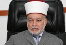 صورة | سلطات الاحتلال تفرج عن مفتي القدس الشيخ محمد حسين وتقرر إبعاده عن الأقصى