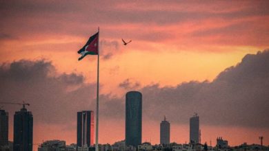 صورة | الأرصاد تحذر من الأجواء الحارة والجافة وتشكل الأتربة في الأردن الأحد