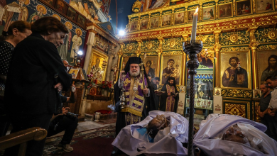 صورة قصف الاحتلال للكنيسة في غزة كاد ينتهي بمجزرة..