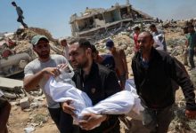 صورة الغارات الإسرائيلية توقع عشرات الضحايا بينهم قيادي في حماس.. والمقاومة تكشف عن محاولة أسر جندي