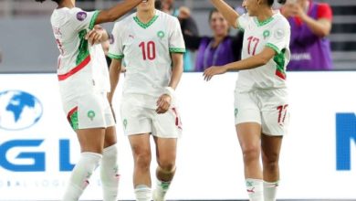 صورة المنتخب المغربي يواجه السنغال بحثا عن الانتصار لتأكيد الصدارة والتأهل إلى الربع