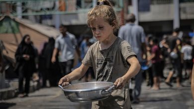 صورة “الأونروا” تحذر من كارثة إنسانية وشيكة في غزة بسبب الحصار ونقص الإمدادات