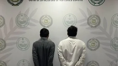 صورة ضبط شخصين بمنطقة جازان لترويجهما 72.715 قرصًا مخدرًا و70 كيلوجرامًا من الحشيش