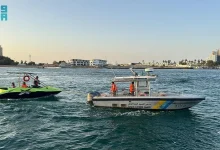 صورة حرس الحدود بمكة المكرمة ينقذ مواطنًا تعطلت واسطته البحرية في عرض البحر